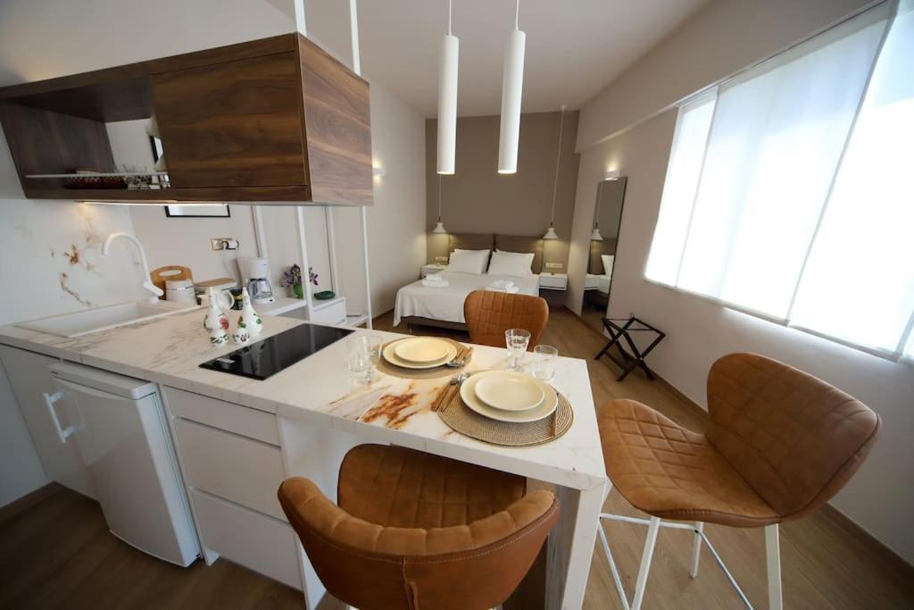 Olvar Penthouse Apartment เอเธนส์ ภายนอก รูปภาพ