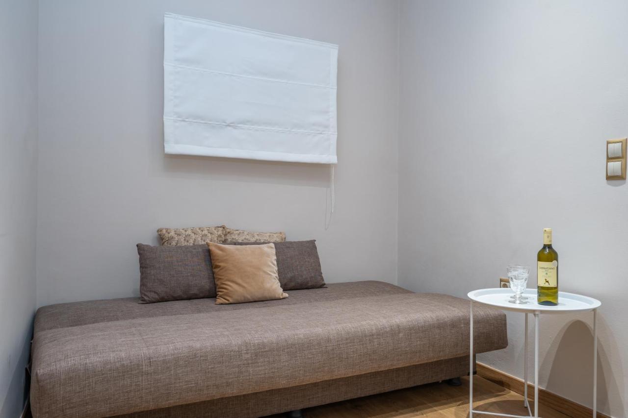 Olvar Penthouse Apartment เอเธนส์ ภายนอก รูปภาพ